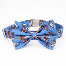 Load image into Gallery viewer, Classic Golgo Collar, Leash and Bow Tie Set