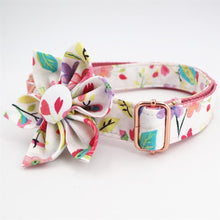 Load image into Gallery viewer, Floral Dog Collar and Leash Set with Removable Flower
